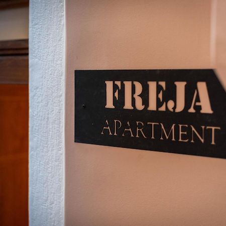 Freja- Luxury Studio Apartment Old Town Zadar Center Ngoại thất bức ảnh